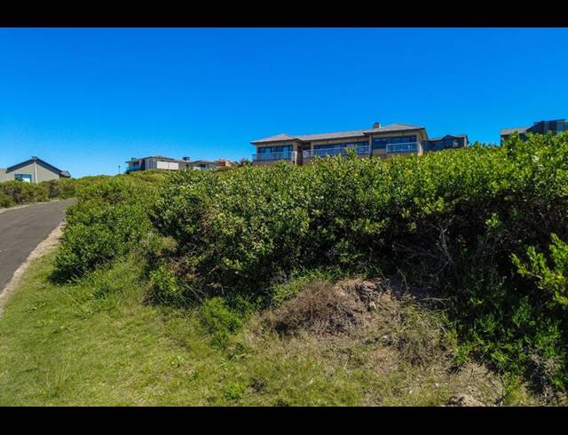 LAND FOR SALE IN VILLAGE ON SEA